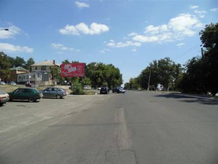 Билборд B в Васильевке, 3х6  Смела ул.Незалежности-ул.Трыпильская (напр. из центра до автостанции, вьезд со ст. Киева, Умани) фото 1