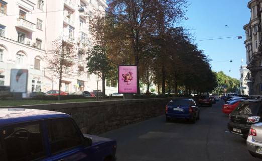 Ситилайт A в Киеве, 1,2х1,8  Антоновича вул. (Горького)., 3 / розподільник фото 1
