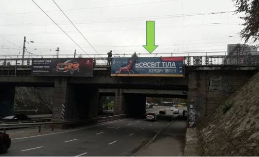 Нестандарт A у Києві, 2x8  ул. Липковского, из центра, правый Фото 1