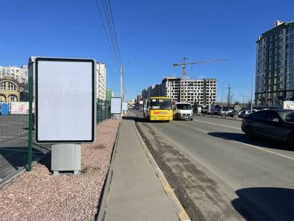 Citylight B in Kryukivshchyna, 1,2х1,8м  st. Balukova , navproti ZK Evromisto , bila Parkovki, bila AMI klinika , na svitlofori Photo 1