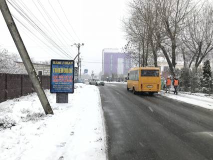 Ситилайт B в Петропавловской Борщаговке, 1,2х1,8м  Ул. Вишневая, перед ОП "Muller Haus" фото 1