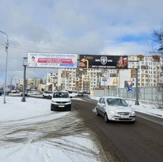 Нестандарт A в Гатном, 7.26х2.06  вул. Жулянська , на кругу біля ЖК Оранж Парк , ФОРА , мийка , виїзд / вїзд в Крюківщину фото 1