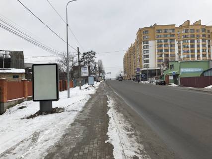 Ситилайт B в Петропавловской Борщаговке, 1,2х1,8м  Ул. Соборна 19 фото 1