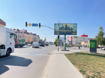Billboard A in Sofiivska Borshchagivka, 6х3  St. Sobornaa , Zk L'vovs'kij maetok, Novus, Fora , na svetlofore Photo 1