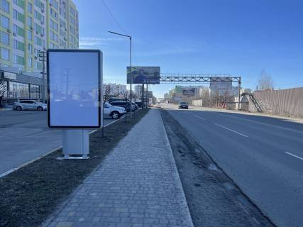 Ситилайт B в Крюковщине, 1,2х1,8м  вул. Василя Стуса , ЖК АГАМ , перед ТРЦ ПАРКС МОЛ, на світлофорі фото 1