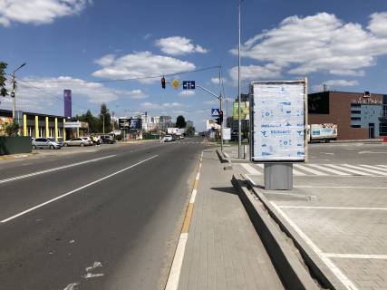 Citylight A in Kryukivshchyna, 1,2х1,8м  st. Balukova, parkovka TRC "NEBO" , pered svetloforom Photo 1
