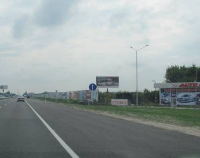 Билборд A в Киеве, 3х6  М-06 Київ-Чоп, км 27+250 (с. Мила) фото 1