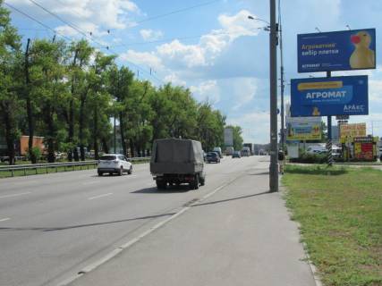 Білборд, Бігборд (Борд)  A у Києві, 6х3  Велика Кільцева дорога, поворот до Єпіцентру, біля виїзду з АЗС  «Лукойл» напр до Одеської пл. нижній Фото 1