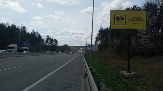 Билборд A в с. Вита-Почтовая, 3Х6  Київ-Одеса 18+875 км, праворуч Віта - Поштова з Києва фото 1