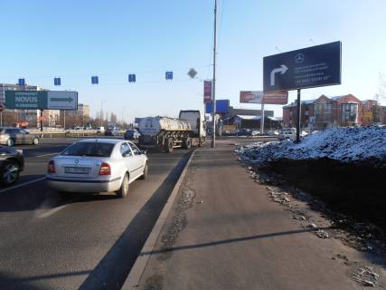 Білборд, Бігборд (Борд)  A у Києві Б. Окружна перед пoвoрoтoм на Вішневoе 2 Фото 1