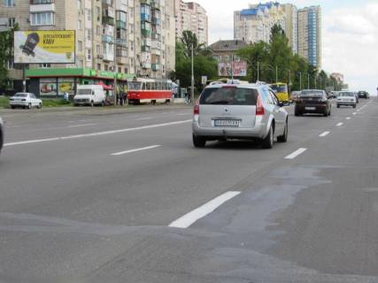 Призма A в Киеве Здолбуновская 17 , Ашан напротив, к Днепровской наб - 287652 фото 1