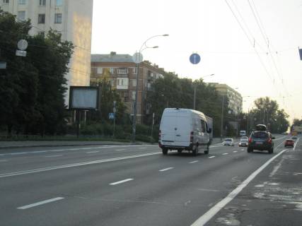 Скроллер  в Киеве просп. Валерія Лобановського (Червонозоряний) 51, к Демиевской пл - 397529 фото 1