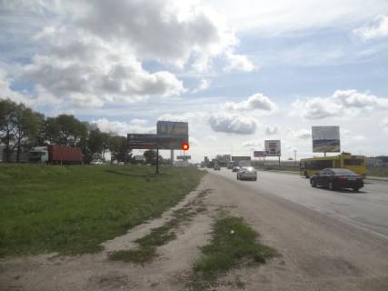 Билборд  в Киеве Б. Окружная 12 перед поворотом на ул. Трублаини правoе ухo к Одесской  фото 1