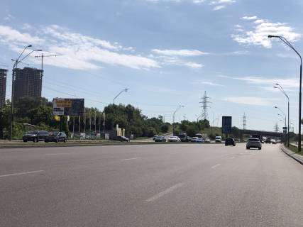 Билборд  в Киеве Саперно - Слободская 57 к Южному мосту фото 1