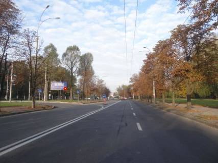 Білборд, Бігборд (Борд)   у Києві просп. Повітряних Сил (Повітрофлотський) 75-77 напротив Аеропорта из центра Фото 1