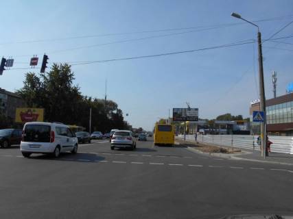 Білборд, Бігборд (Борд)  A у Бровари, 6х3  м.Бровари, вул.Київська 239, АЗК КЛО,  (світлофор біля ТРЦ Марк мол, Розетка, Макдональдс) Фото 1