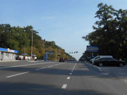 Билборд A в Бровары, 6х3  м.Бровари, вул.Київська 326, (світлофор, автомийка,  вул.Лісова, напроти кафе "У лісі", виїзд м.Чернігів) фото 1