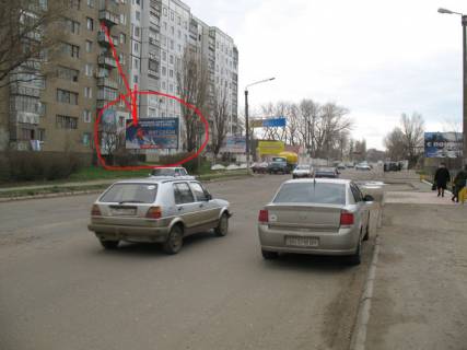 Білборд, Бігборд (Борд)  B у Білгород-Дністровському, 3x6  мини-рынок, АТБ, из центра Фото 1