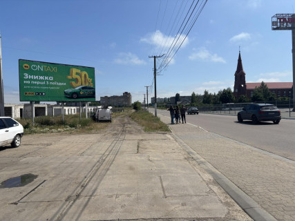 Билборд B в Белгород-Днестровском ул.Тимчишина, ТЦ "Таврия-В", "Фокстрот", Храм ЕХБ, наротив въезда в ТЦ "Таврия-В" фото 1
