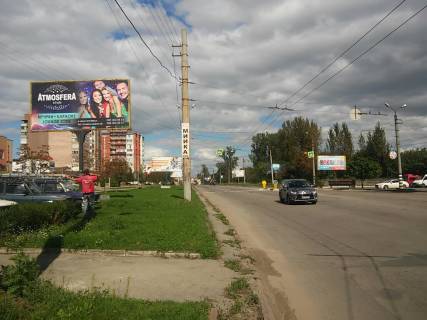 Билборд B в Ивано-Франковске, 3x6  вул.Івасюка(напроти Легенди) фото 1