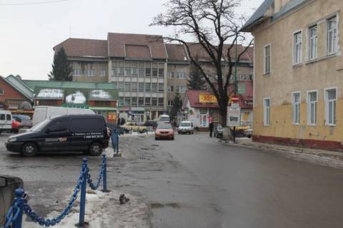 Ситилайт A в Надворной, 1,2x1,8  Чорновола, гастроном Центральний, напрямок руху на Івано-Франківськ, Богородчани фото 1