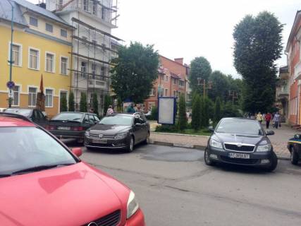 Ситилайт A в Надворной, 1,2x1,8  Майдан Шевченка, міський БК, ТЦ Квадрат, пішохідна зона фото 1