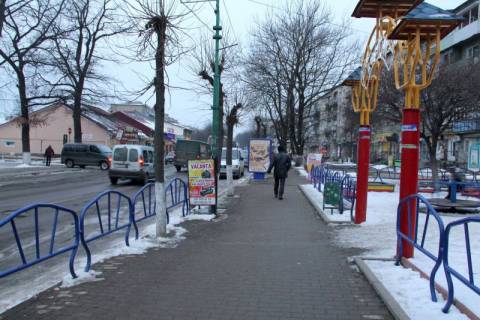 Сiтiлайт A у Надвірній, 1,2x1,8  Грушевського, маг Штори, Файл, стоматологія, напрямок руху до міської лікарні, с.Пнів, Пасічна, Зелена, Бистриця Фото 1