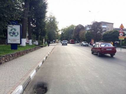 Сiтiлайт B у Надвірній, 1,2x1,8  Грушевського, супермаркет 555, маг.Делікат, напрямок руху до міської лікарні, с.Пнів, Пасічна, Зелена, Бистриця Фото 1