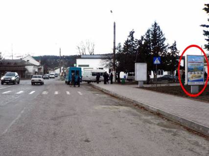 Ситилайт A в Делятине, 1,2x1,8  Траса Н-09 Мукачево-Львів, с.Делятин, центр, ринок, автостанція, напрямок руху на Буковель фото 1