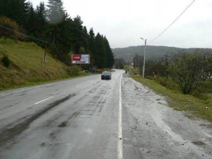 Білборд, Бігборд (Борд)  B у Яремче, 3x6  Траса Н-09 Мукачево-Львів, виїзд з міста в сторону Буковеля, джерело, автозупинка, напрямок руху на Буковель Фото 1