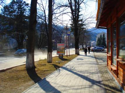 Сiтiлайт A у Яремче, 1,2x1,8  Траса Н-09 Мукачево-Львів, Свободи, ТК Яремче, музей, напрямок руху на Буковель Фото 1