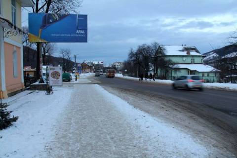 Сiтiлайт B у Яремче, 1,2x1,8  Траса Н-09 Мукачево-Львів, Свободи, автовокзал, АЗС УкрНафта, база "Прут" напрямок руху на Івано-Франківськ Фото 1