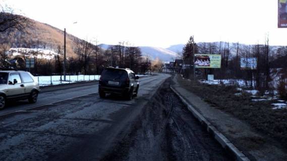 Билборд A в Яремче, 3x6  Траса Н-09 Мукачево-Львів, в`їзд у місто зі сторони Івано-Фр, АЗС ОККО, напрямок руху на Буковель фото 1