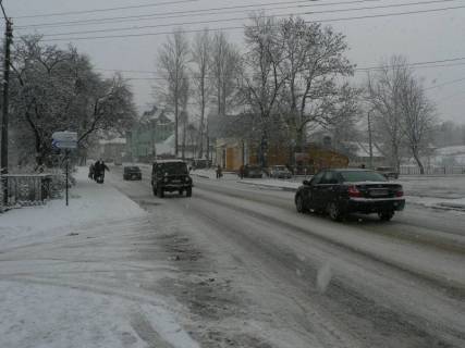Билборд A в Яремче, 3x6  Траса Н-09 Мукачево-Львів, центр міста, автовокзал, АЗС УкрНафта, напрямок руху на Буковель фото 1