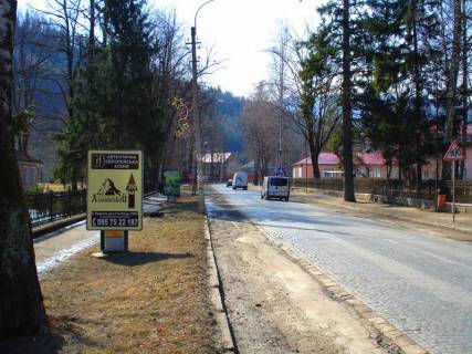 Ситилайт B в Яремче, 1,2x1,8  Траса Н-09 Мукачево-Львів, Свободи, міський ринок, автозупинка, санаторій Прикарпатський, пішохідна зона до водоспаду Пробій, напрямок руху на Буковель фото 1