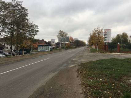 Білборд B у Чабани, Board 3x6м  смт. Чабани   вул. Машинобудівників, навпроти Пожежної частини, "ЛотОК",  "ОранжБуд",  узбіччя дороги Чабани-Хотів, ліворуч Фото 1