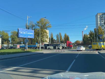 Білборд, Бігборд (Борд)  B у Києві, Board 3x6м  вул. Велика Кільцева дорога/поворот на вул. Соборну/вул. Петропавлівська, 2, "Дверна та меблева фурнітура", АЗС "КЛО", "Борщ Кафе", 2+195км праворуч - №14, виїзд на В. Кільцеву дорогу Фото 1