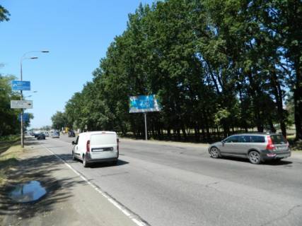 Білборд, Бігборд (Борд)  A у Києві, Board 3x6м  Окружная дорога / ул. Дмитрия Луценка, напротив ТЦ "Аракс", "Фокстрот" - в напр. просп. Берестейський (Перемоги) Фото 1