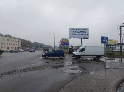Билборд A в Вишневое, Board 3x6м  вул. Черновола, 45\вул. Вишнева, зупинка, перед  АЗС "OKKO", "Індустріальна кухня МХП", навпроти Фармац. Фабрика "Galaxy Pharm", "Medizine", перед Жулянським мостом,  в бік Києва фото 1