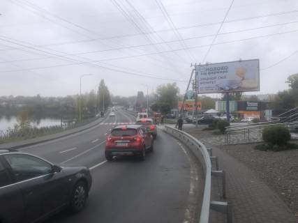 Билборд A в Петропавловской Борщаговке, Board 3x6м  вул. Соборна, 16, (вул. Леніна), поруч "ФОРА", ЖК "НоваБудова", навпроти озера, 50м до Ресторан - Колиба "Село і Люди", в напрямку з Києва фото 1