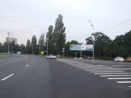 Білборд, Бігборд (Борд)  A у Вишгороді, Board 3x6м  вул. Набережна - постамент "Кам'яна Чайка", Ресторан "Шашлик STAR", Парк “Relax”, Кафе "Лакомка", поворот на ГЕС, правий, в напрямку м. Київ Фото 1