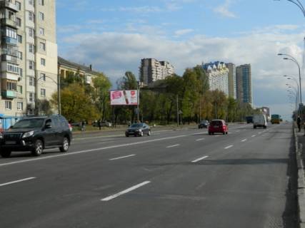 Білборд, Бігборд (Борд)  B у Києві, Board 3x6м  Харківське шосе, 9 - Дарницька площа (Ленінградська пл.) Фото 1