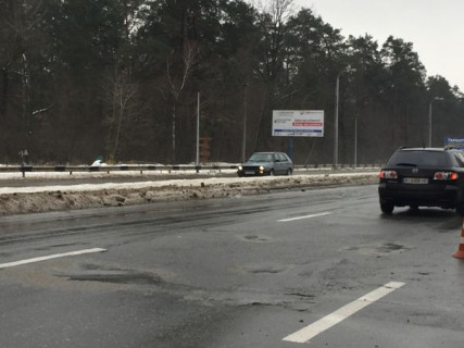 Билборд B в Киеве, Board 3x6м  вул. Міська,світлофор, перехрестя, 200 м від КПП на м. Ірпінь, АЗС "ОККО", Садовий Центр "Зелений гай", напрямок до "АШАН", "Епіцентр", вїзд в місто фото 1