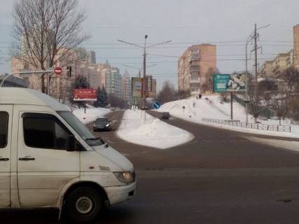 Билборд A в Вышгороде, Board 3x6м  Пр. Шевченка, 50м після повороту вул.. Набережна напрямок у центр фото 1