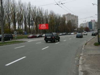 Білборд, Бігборд (Борд)  B у Києві, Board 3x6м  вул. Касіяна Василя / просп. Академіка Глушкова (метро "Іподром") Фото 1