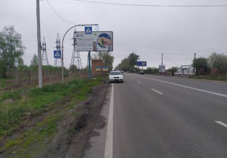 Билборд B в Боярке, Board 3x6м  вул. Магістральна, в'їзд в Боярку, поврот до "Садовий Центр", Ресторанний двір "Троллейбус", в бік с. Святопетрівське фото 1