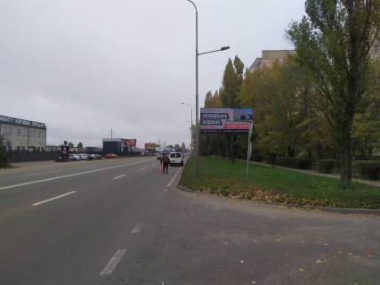 Билборд B в Крюковщине, Board 3x6м  вул. Балукова/пров. Південний, перед Ресторан "Охота", в бік м Вишневе м Київ фото 1