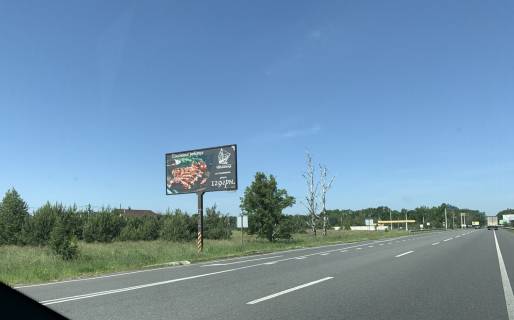 Билборд B в Ворзеле, Board 3x6м  вул. Ковельська, світлофор, перед поворотом на вул Глушевського, поруч "АВ метал груп", 200м. від  АЗС "AMIC Energy", 250м від великої транспортної Т-образної розвязки Буча, Гостомель, Київ, Ірпінь, Забуччя, Дмитрівка, Капітанівка, Житомирська фото 1