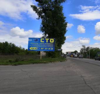 Билборд B в Святопетровском вул. Білогородська, 20/вул. Петропавлівська - поворот-зупинка на  "Фармацевтичний завод "Фалбі","Аптека "Фалбі", в напрямку м. Києва, м. Вишневого фото 1
