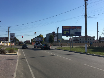 Билборд A в Новосёлках, Board 3x6м  вул. Машинобудівників/ вул. Київська, перед перехрестям, поруч Церква, "Трактир Застава", Садочок "Коцик", дороги Чабани-Новосілки-Хотів фото 3